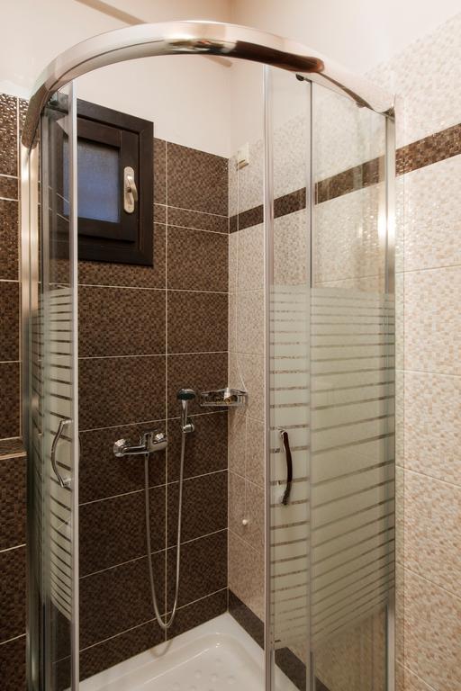 Greco Hotel 코로피 외부 사진