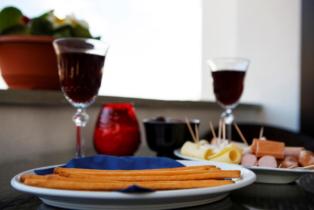 Greco Hotel 코로피 외부 사진